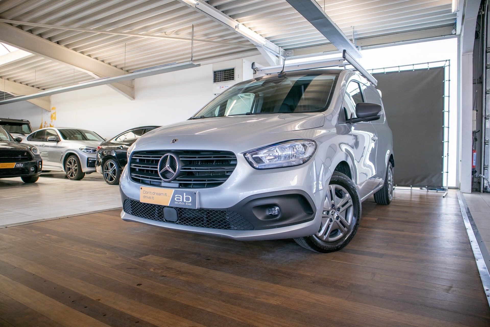 Mercedes-Benz Citan 110 CDI, AUTOMAAT, LED, CAMERA, DAB, CA, Autos, Camionnettes & Utilitaires, 0 kg, Argent ou Gris, Achat, Entreprise