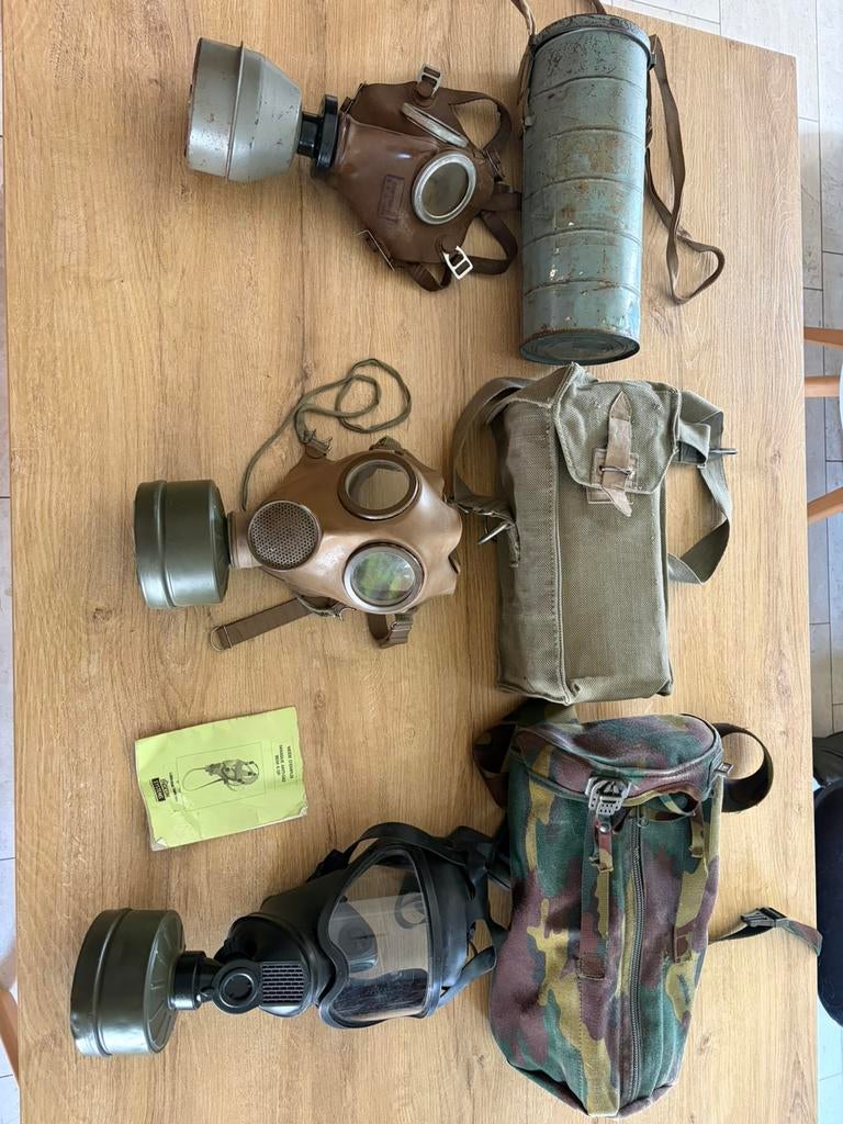 Collectie gasmaskers belgisch leger, Verzamelen, Ophalen, Landmacht