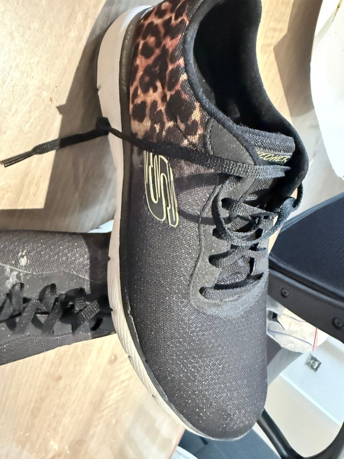 - Dames Sneakers Sportschoenen  Zwart, Ophalen, Zo goed als nieuw, Zwart, Sneakers