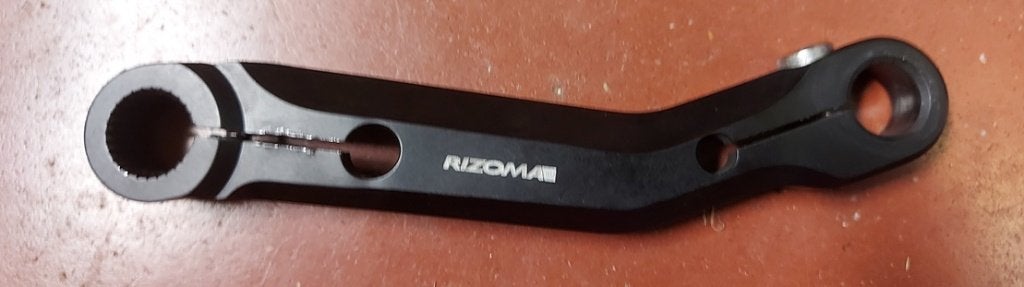 Schakelpedaal Rizoma, Enlèvement, Utilisé