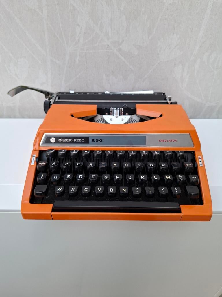 Machine à écrire, Enlèvement