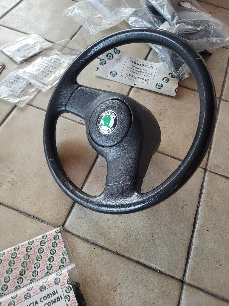 Origineel Škoda FELICIA stuurwiel (fase 1), Ophalen, Nieuw, Skoda