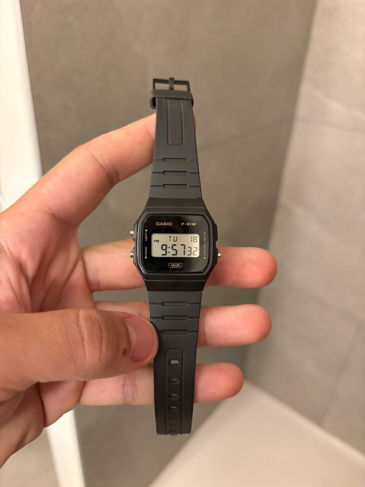 Casio F-91WB-8aef, Handtassen en Accessoires, Horloges | Heren, Ophalen of Verzenden, Gebruikt, Casio