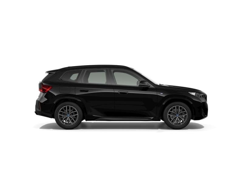 BMW X1 xDrive25e / M Sport, 245 pk, Zwart, Parkeersensor, Bedrijf