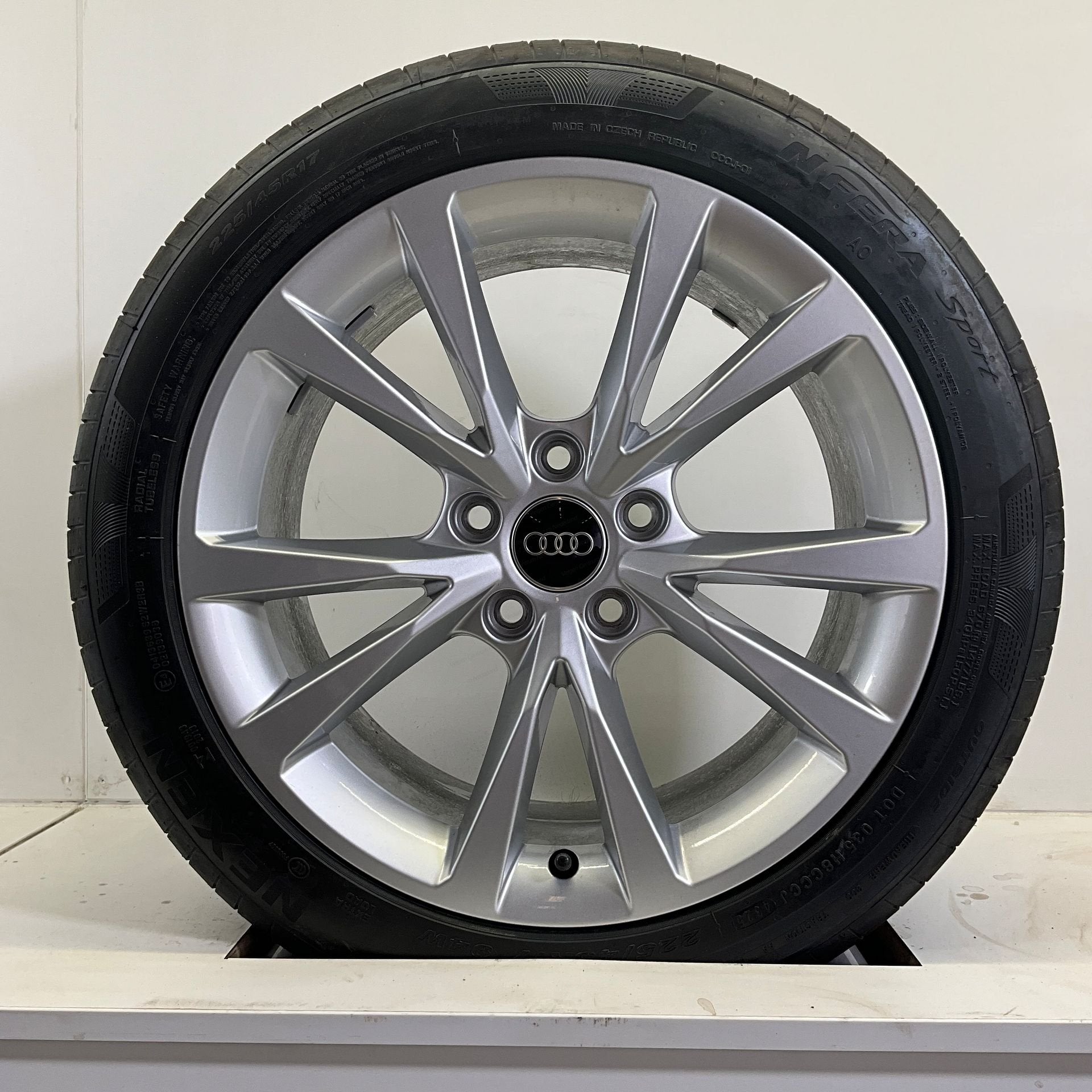 AUDI A3 SET VELGEN + ZOMERBANDEN 17 INCH, Auto-onderdelen, Banden en Velgen, Gebruikt, -, -, Banden en Velgen