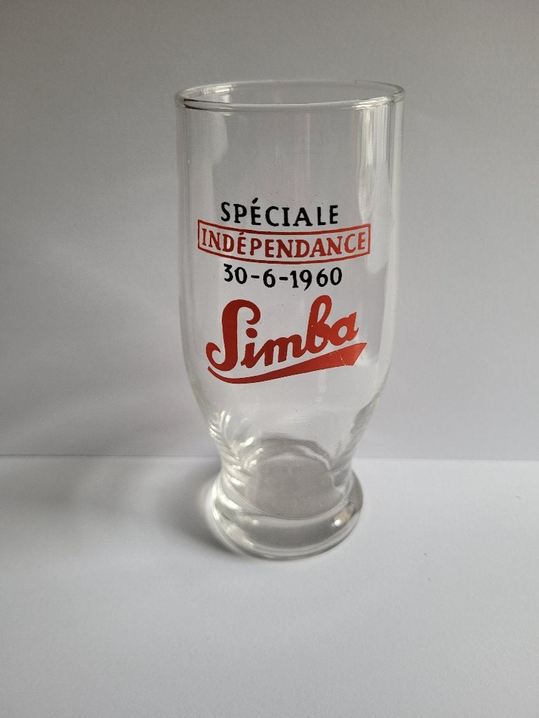 verre à bière Simba indépendance 1960 Katanga, Collections, Enlèvement ou Envoi, Comme neuf, Verre ou Verres, Autres marques