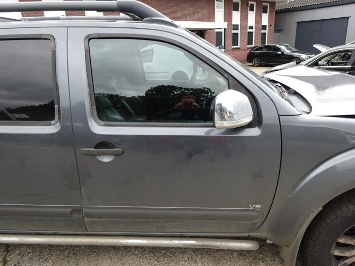 Portière 4portes avant droite d'un Nissan Navara (KAP), -, 3 mois de garantie, Utilisé, Porte