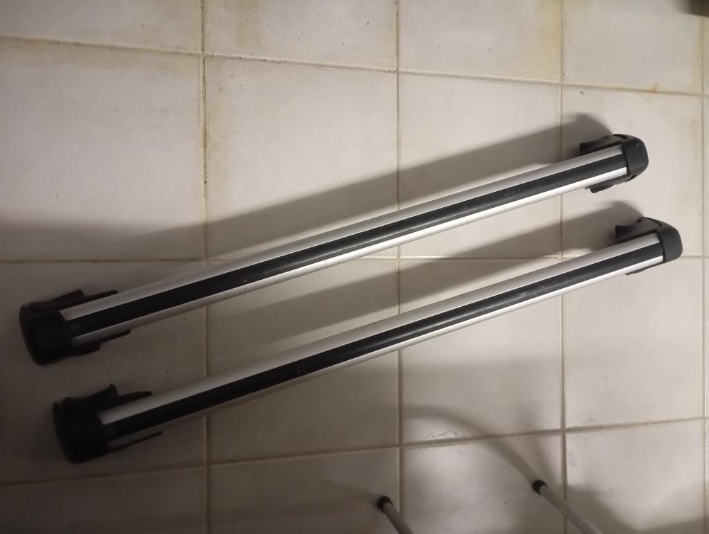 Barres de toit caddy VW 2015, Autos : Divers, Porte-bagages, Enlèvement, Comme neuf