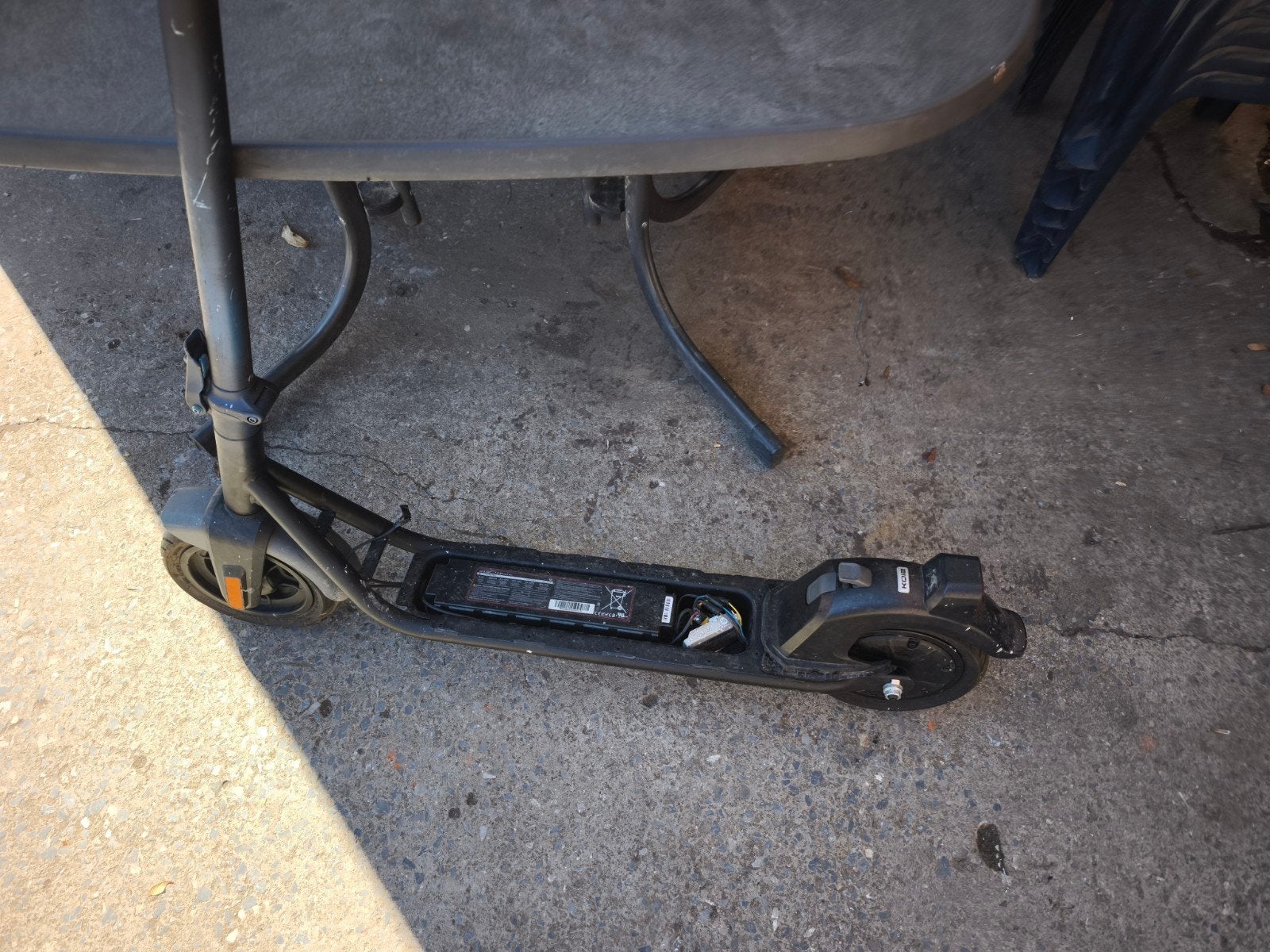 trottinette pour pièces bruit moteur, Enlèvement