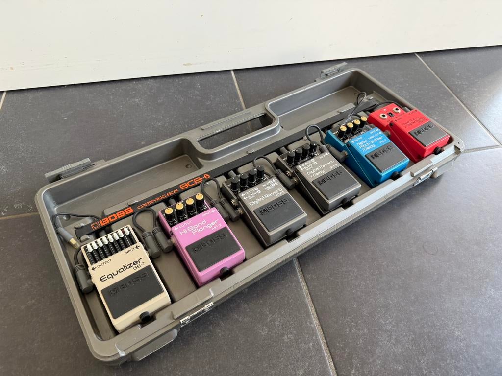 Boss BCB-6 pedalboard met vintage effecten – complete set, Muziek en Instrumenten, Snaarinstrumenten | Gitaren | Elektrisch, Zo goed als nieuw