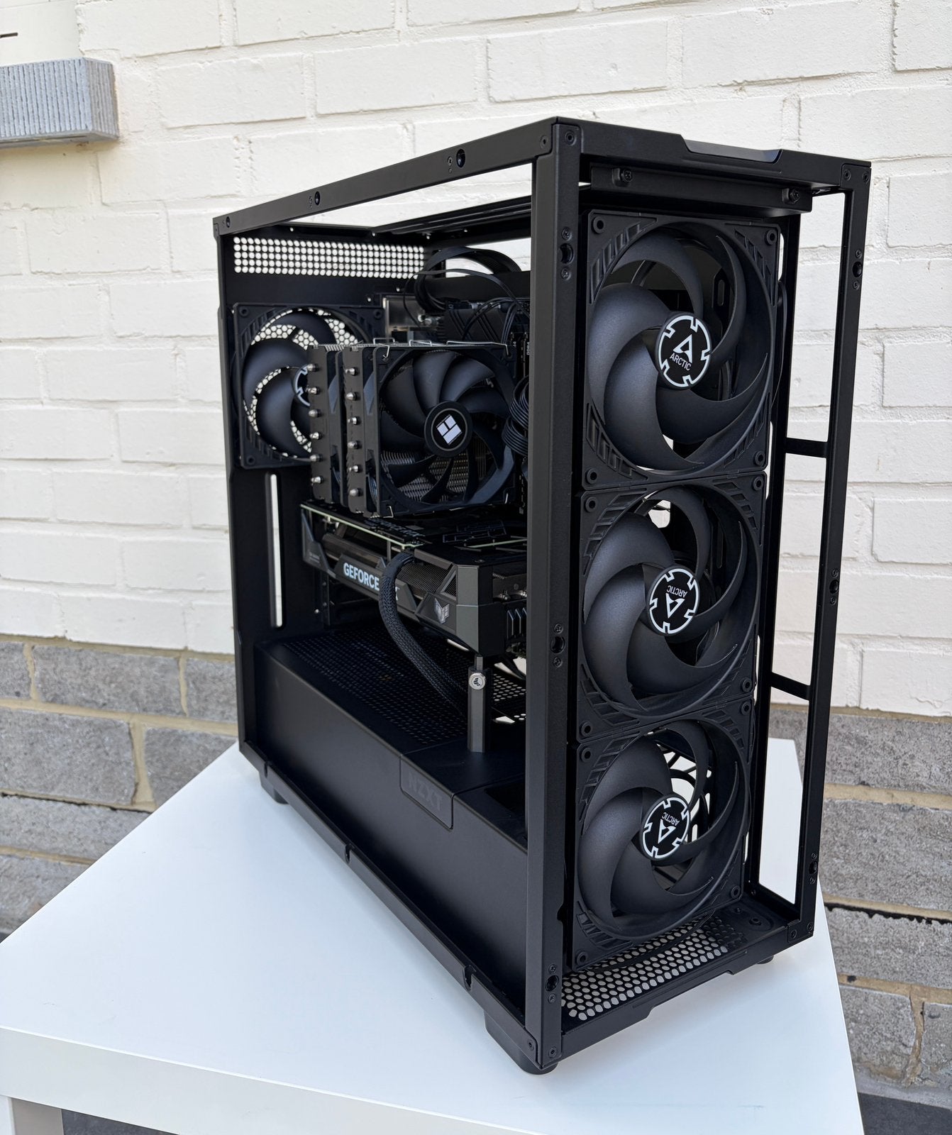 PC i5-13600KF/ 4070 Ti/ 64GB Ram/ 3To SSD, Informatique & Logiciels, Boîtiers d'ordinateurs, Enlèvement, Comme neuf