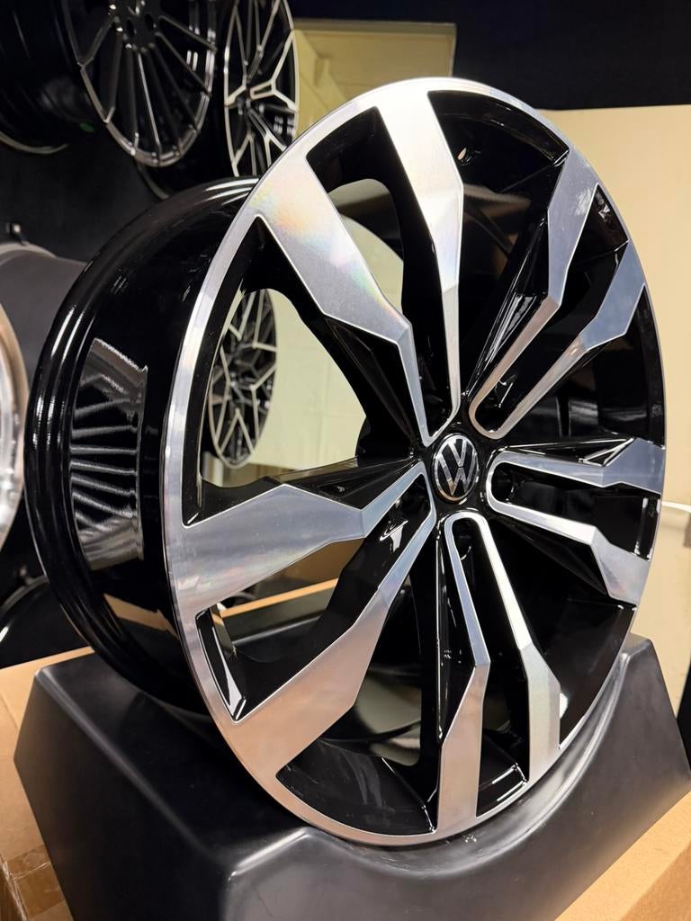19 en 20 inch velgen voor Volkswagen Suzuka 5x112 T-roc Tigu, Velg(en), Nieuw, Ophalen of Verzenden, Personenwagen