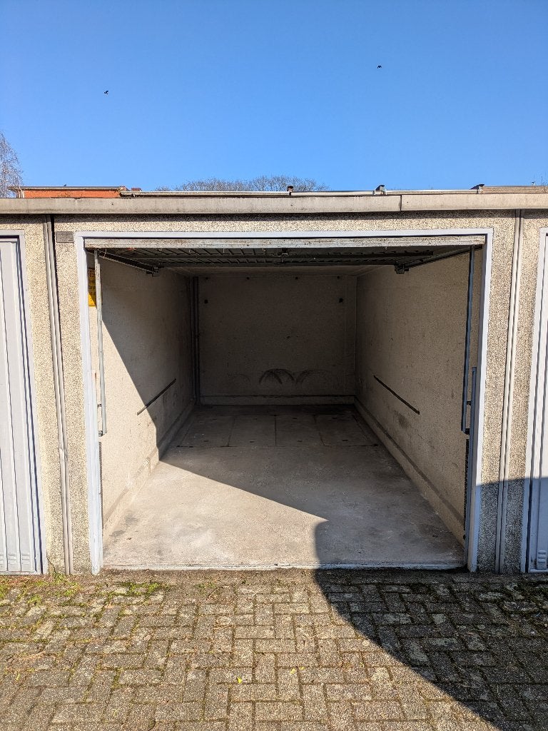 Berchem : afgesloten garagebox, Immo, Antwerpen (stad)