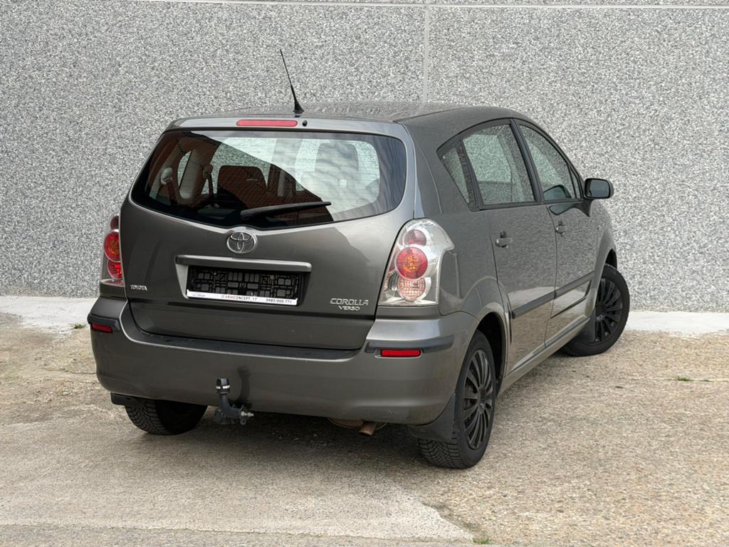Toyota Corolla Verso 1.8 Essence 7 places AUTOMATIQUE, Automaat, Monovolume, Bedrijf, 5 deurs