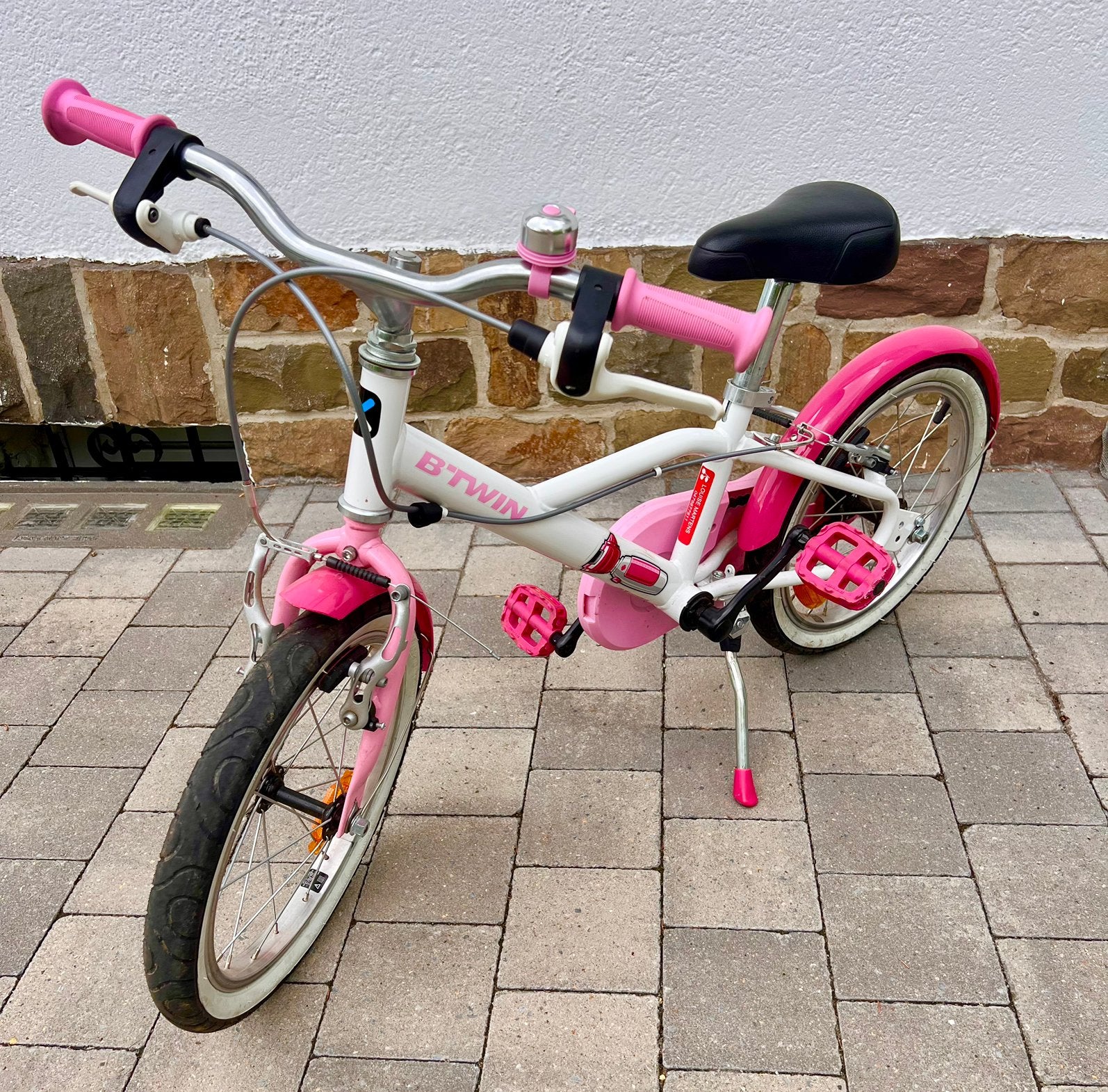 Vélo fille 4 à 6 ans BTWIN Docto Girl 500, Vélos & Vélomoteurs, Enlèvement, Utilisé