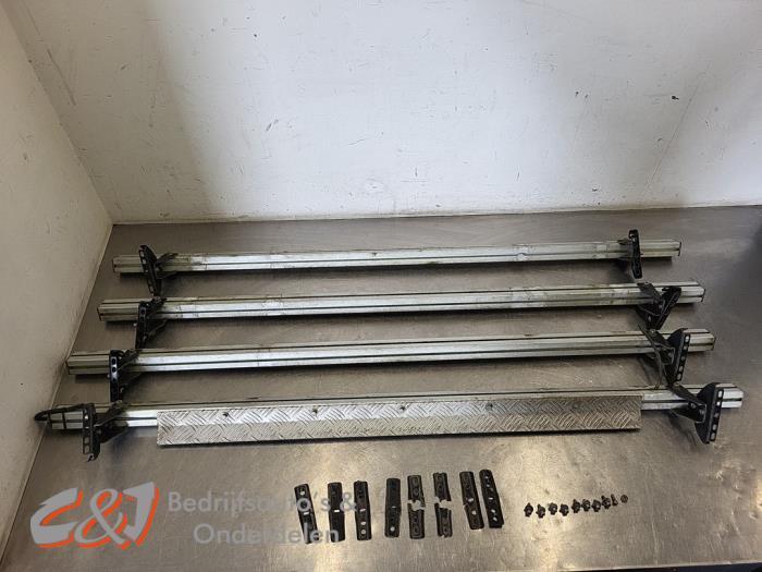 Kit porte-bagage toit d'un Volkswagen Transporter, Volkswagen, -, 3 mois de garantie, Utilisé