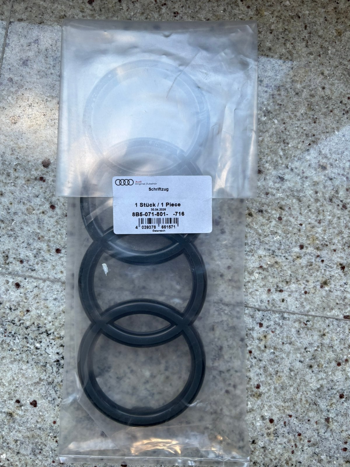 Logo Audi original - anthracite 8B5071801716, Enlèvement ou Envoi