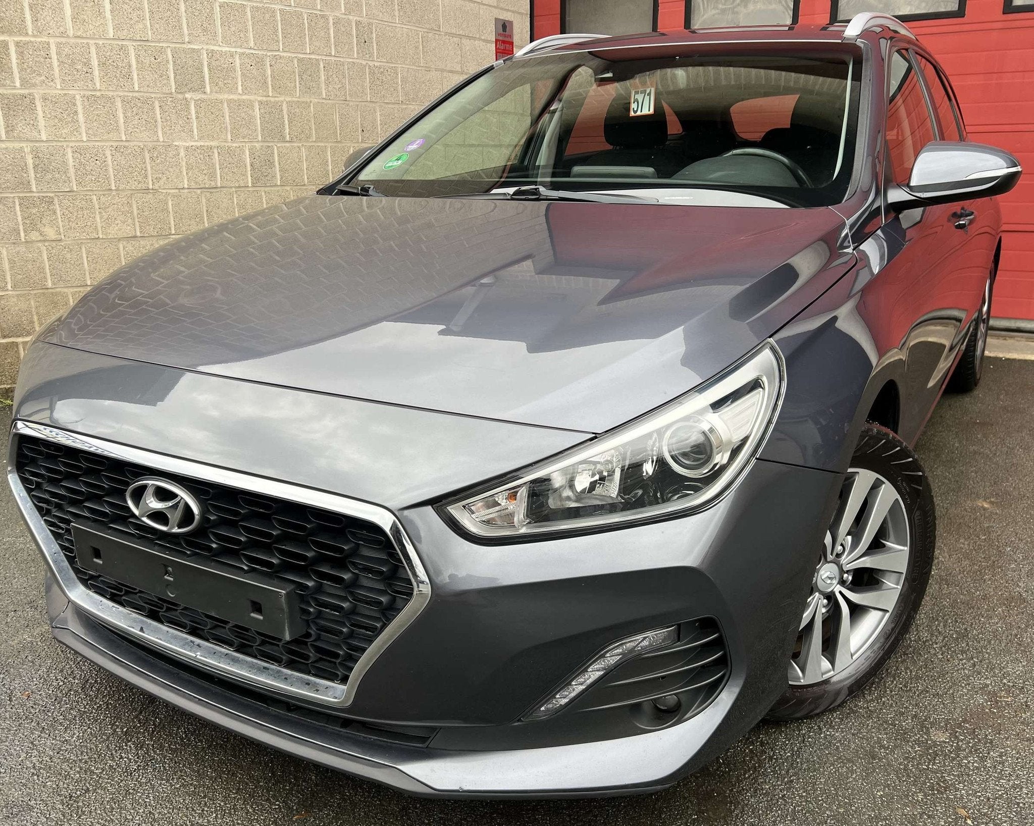 Hyundai i30 SW 1.0 T-GDi Twist + CLIM + NAVI + CAR-PASS, Autos, Hyundai, Entreprise, Achat, i30, ABS, Phares directionnels, Airbags