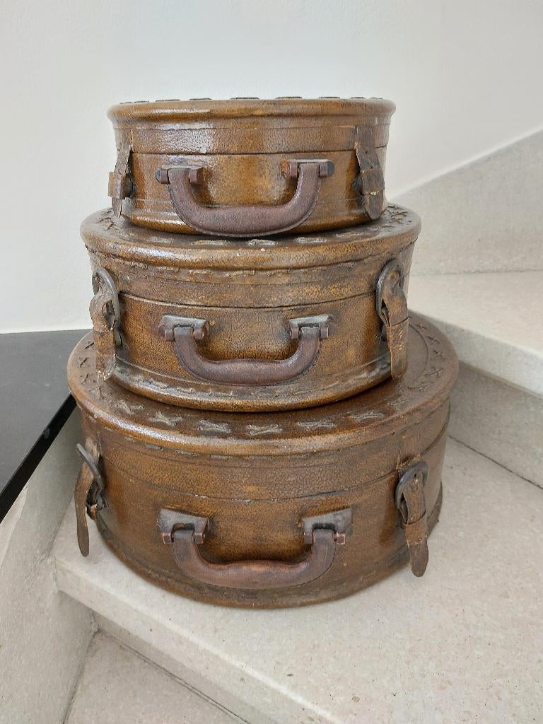 Drie decoratieve koffers, 35 à 45 cm, Comme neuf, Enlèvement, Moins de 50 cm