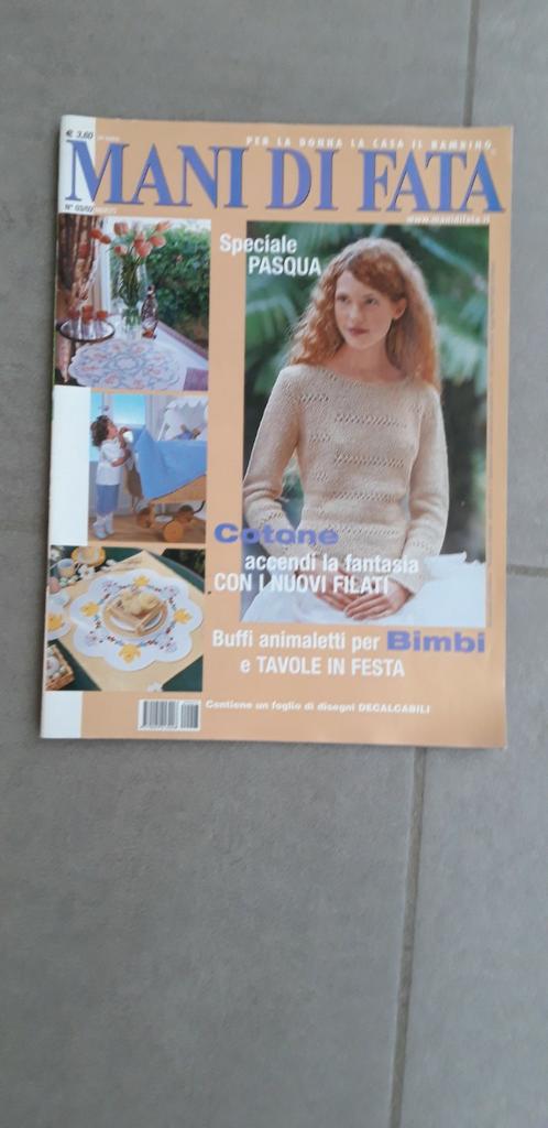 Kruissteek en handwerk tijdschrift, Hobby en Vrije tijd, Ophalen, Zo goed als nieuw