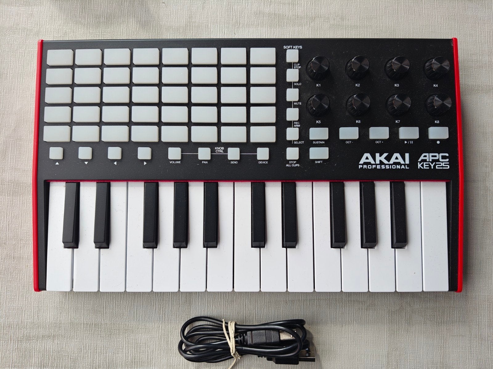 Akai Keyboard professional APC key 25, Muziek en Instrumenten, Ophalen, Zo goed als nieuw