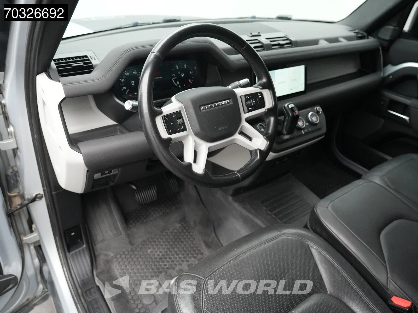 Land Rover D300 3.0 Grijs Kenteken Automaat 3-zits Airco Cru, Automaat, Gebruikt, 300 pk, Leder