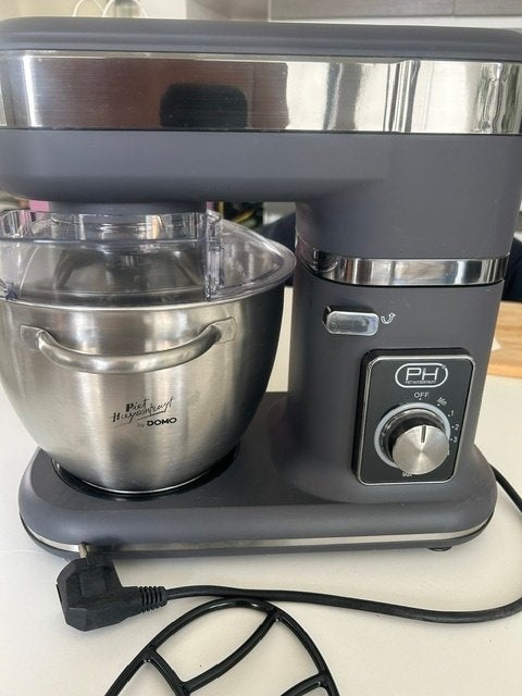 DOMO DO9070KR keukenrobot 1000W 4,5l antraciet, 4 liter of meer, Ophalen of Verzenden, Zo goed als nieuw