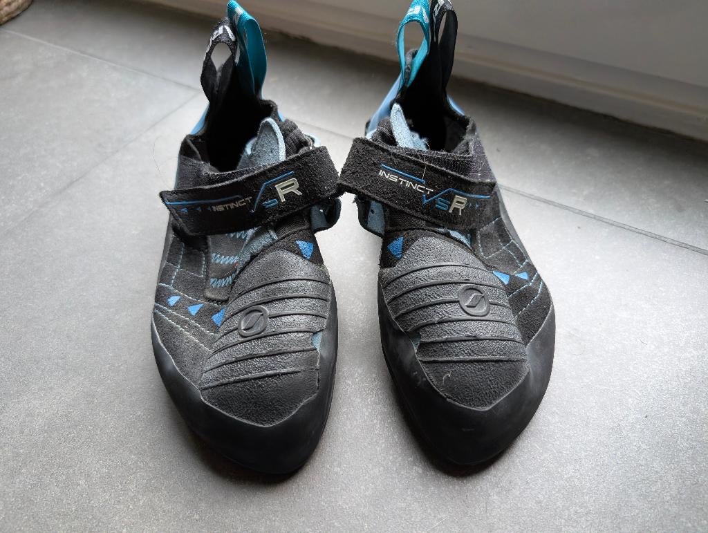 Scarpa Instinct VSR taille 39.5, Sports & Fitness, Escalade, Comme neuf, Chaussons d'escalade, Enlèvement ou Envoi