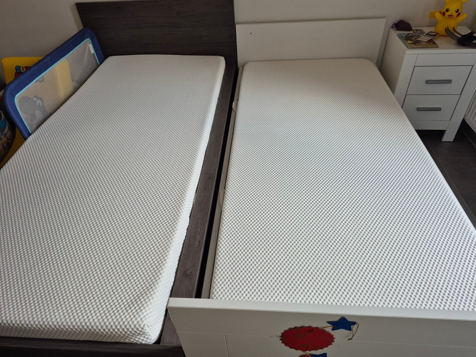 Matrassen 1-persoonsbed, 2 stuks. Per stuk mogelijk., Huis en Inrichting, Slaapkamer | Bedden, Ophalen
