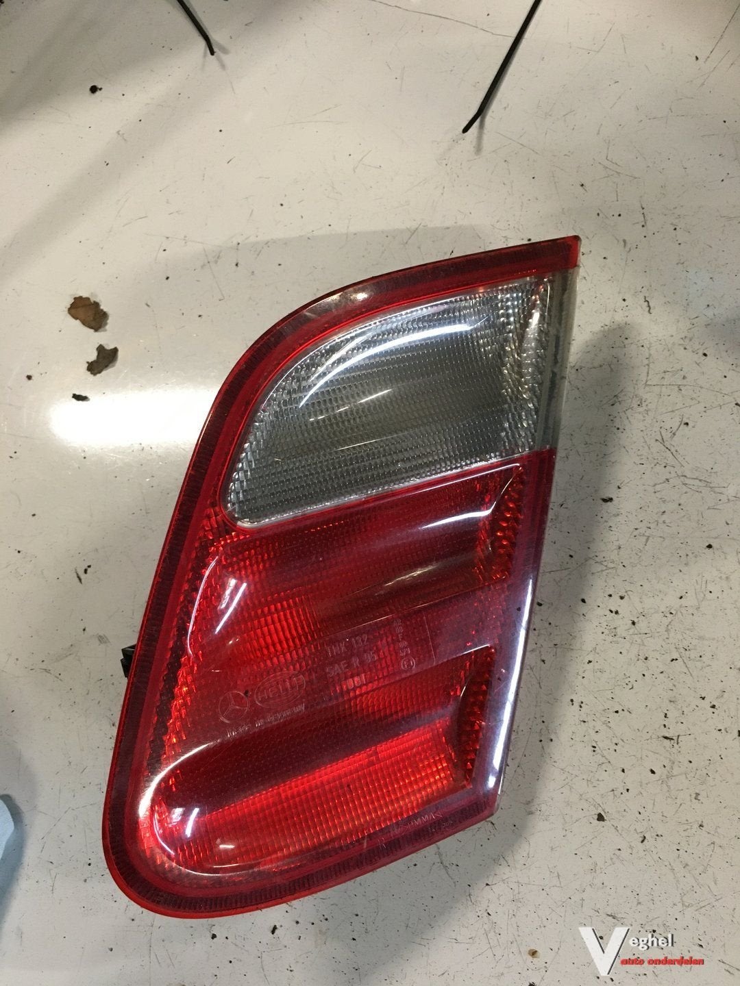 Mercedes CLK 2001 Achterlicht in klep Rechtsachter, Gebruikt, -, -, Ophalen of Verzenden