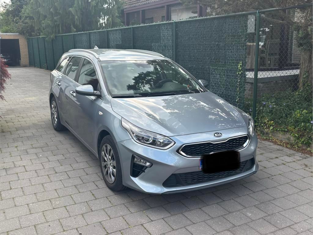 Kia ceed 2020 **15000km, Autos, Argent ou Gris, Achat, Boîte manuelle, 5 portes