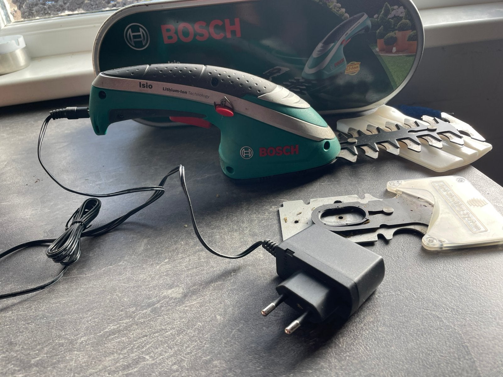 Bosch buxus schaar, Tuin en Terras, Ophalen of Verzenden, Zo goed als nieuw