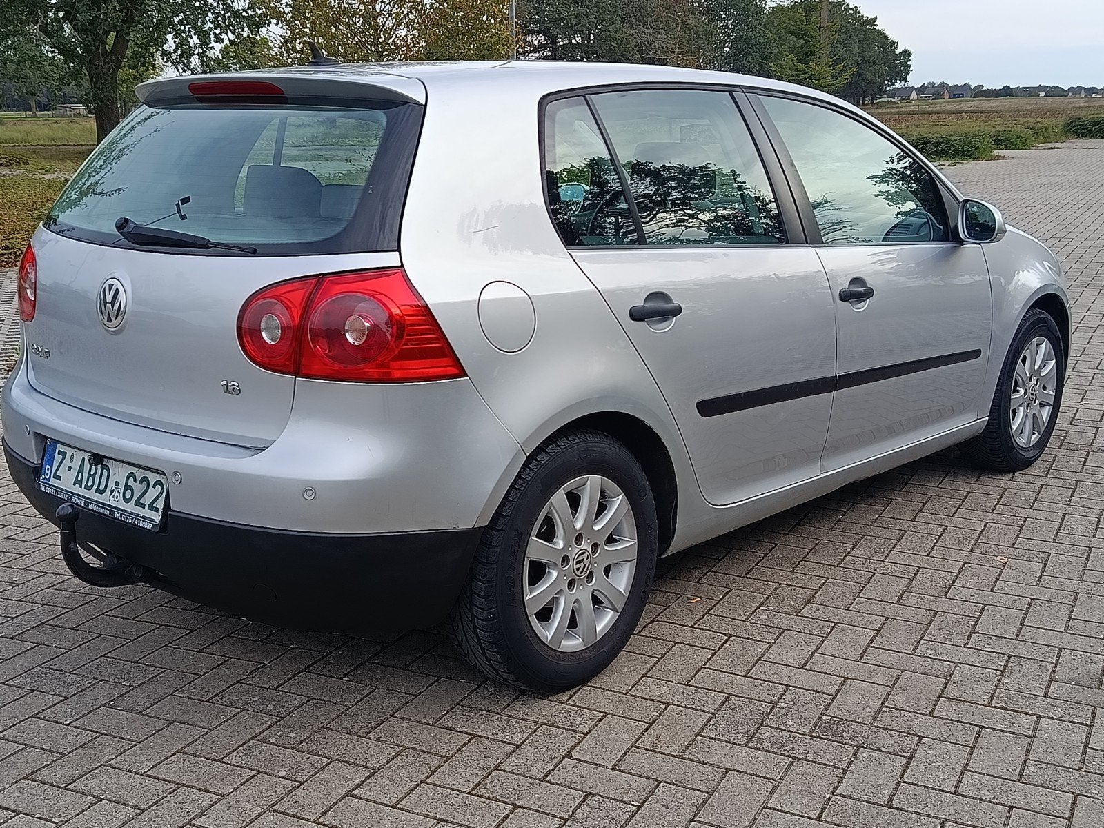 Golf 5 Sport 1.6Cc/ 85 kw/ Benzine/ trekhaak / CarPlay, 1590 cc, Bedrijf, Handgeschakeld, 5 deurs