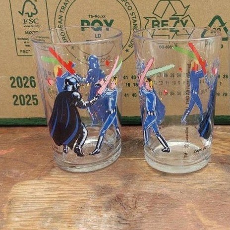 Verre amora, Collections, Enlèvement