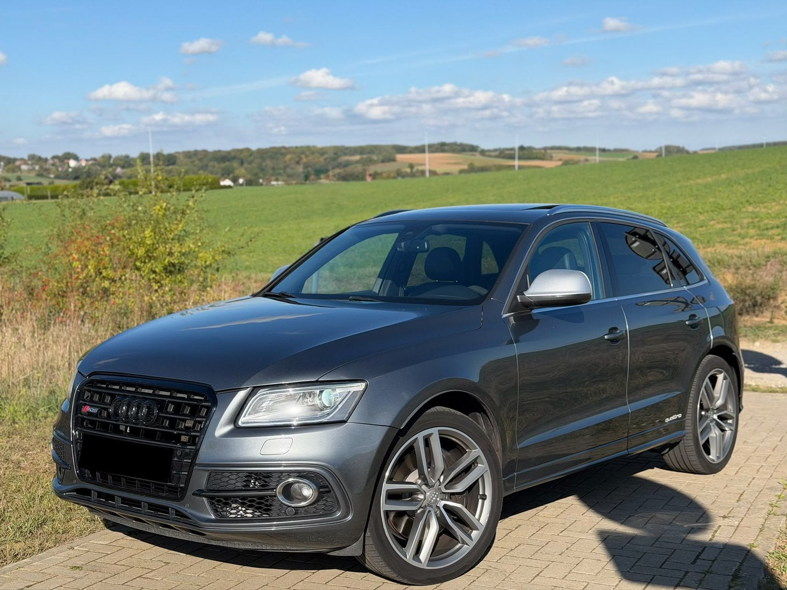 Audi SQ5 3.0TDI Quatro V6 313CH S-Line, Cuir, Entretenue par le concessionnaire, 5 portes, 6 cylindres