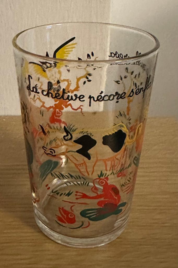 Verre avec dessin français, Enlèvement, Utilisé, Verre à eau