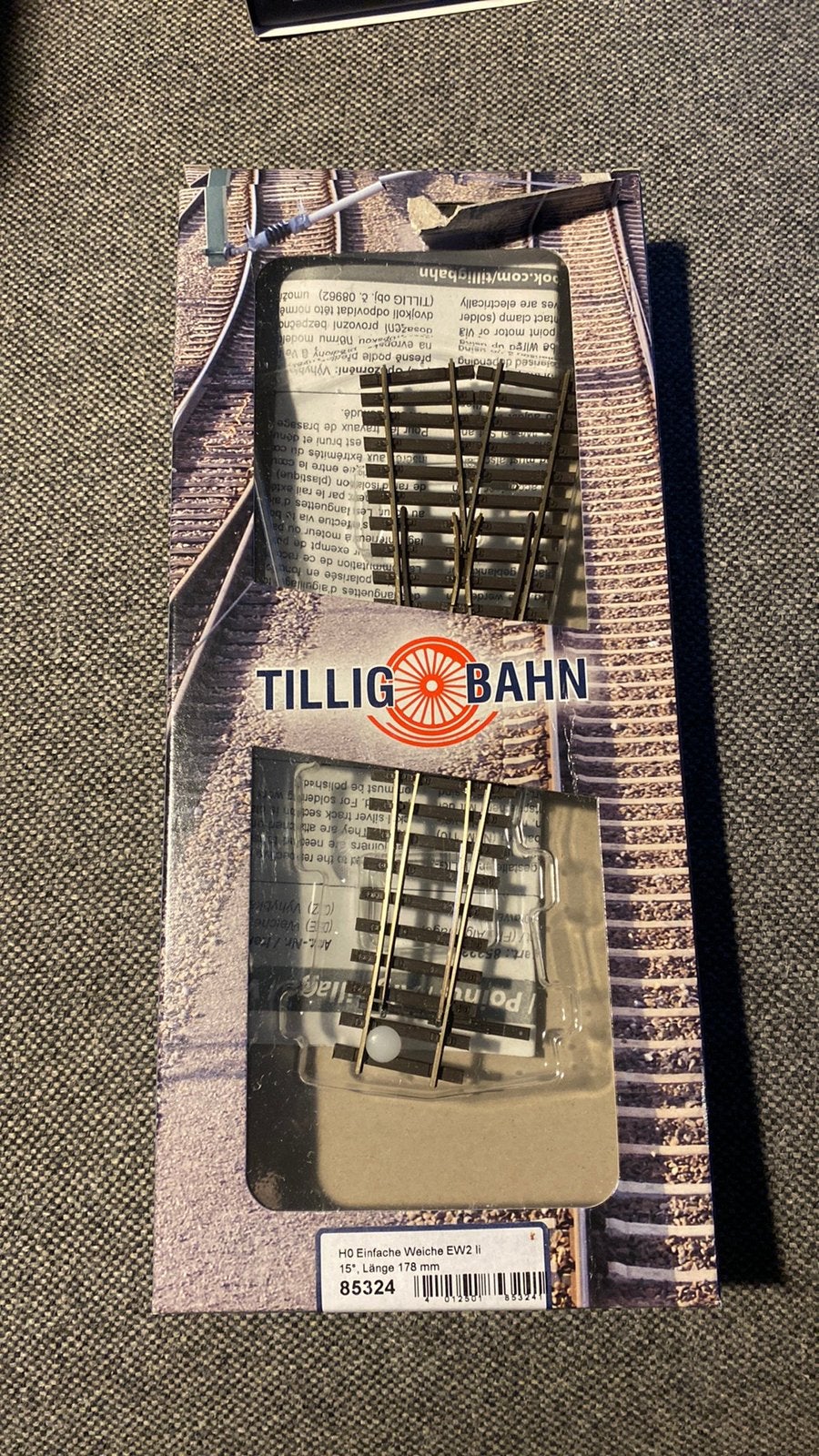 Aiguillage gauche Tillig 85324 - NOUVEAU, Hobby & Loisirs créatifs, Neuf, Autres marques, Enlèvement ou Envoi, Rails