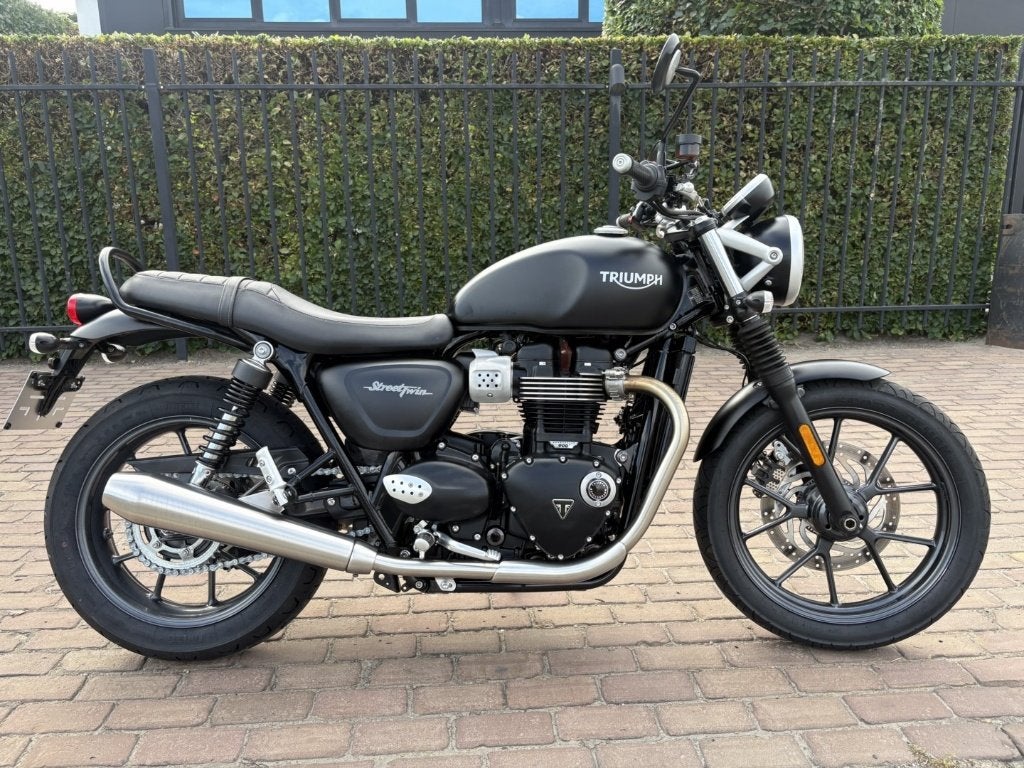 Triumph Street twin 900, Motoren, 2 cilinders, Motorrijbewijs A, 900 cc, Meer dan 35 kW