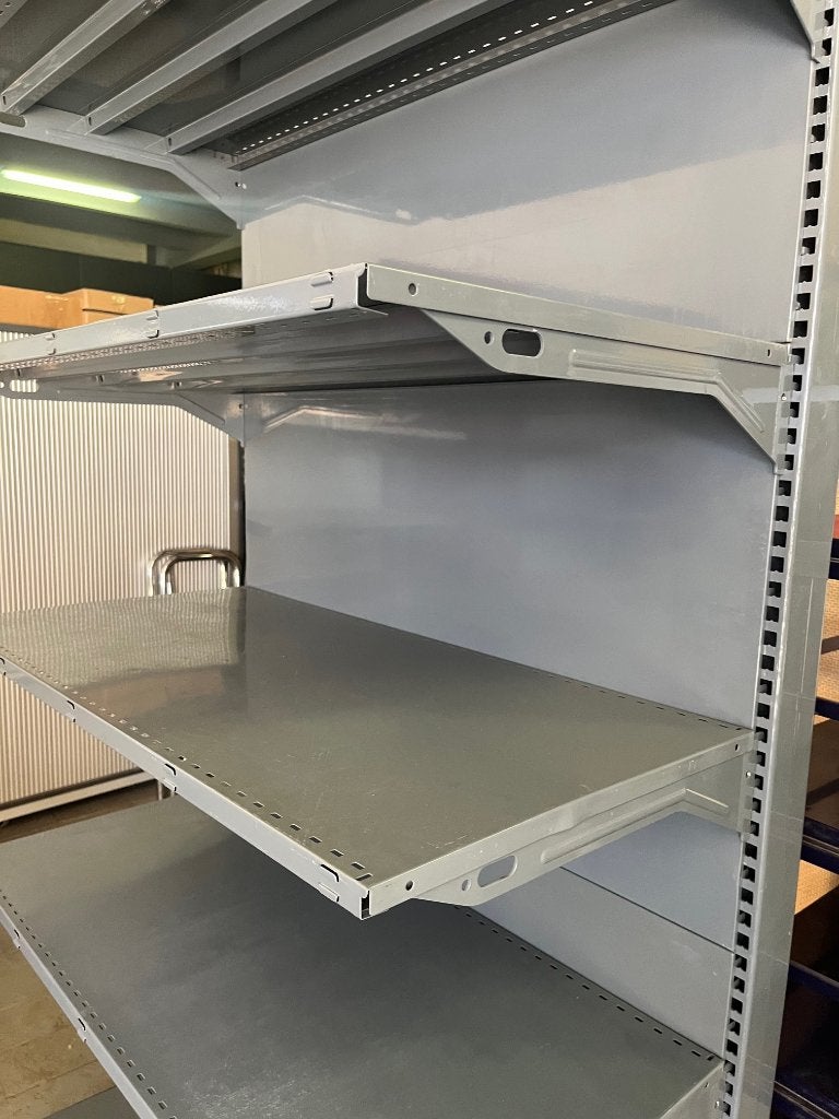 RAYONNAGES DE MAGASIN GRIS FONCÉ – MURAUX & GONDOLES, Articles professionnels, Enlèvement
