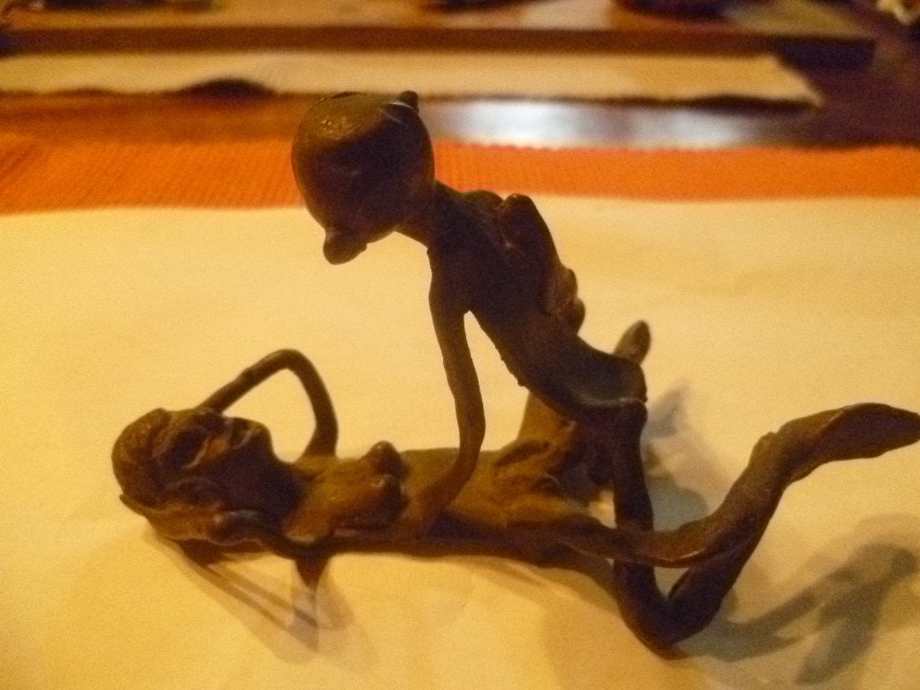 bronzen erotisch beeldtje, Enlèvement