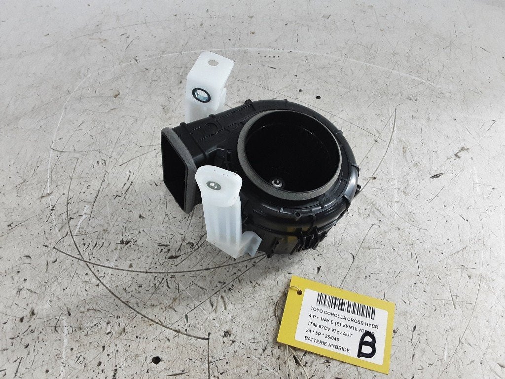 BATTERIE HAUT VOLTAGE Toyota Corolla Cross (G923012020), Kundenbetreuung@toyota.de, Toyota, Utilisé, Toyota-Allee 2
50858  Köln, DE