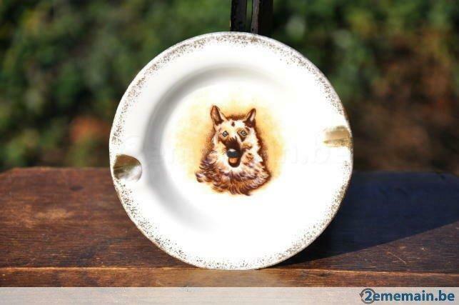 cendrier rond porcelaine chien central