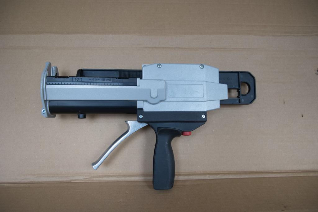 Corian 2-componenten lijmpistool (Mixpac DM200), Ophalen of Verzenden, Zo goed als nieuw, Gereedschap of Accessoires