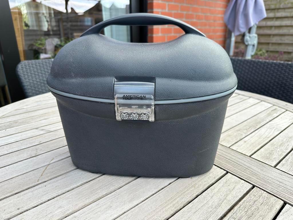Gerieflijke beautycase met cijferslot, Ophalen, Gebruikt
