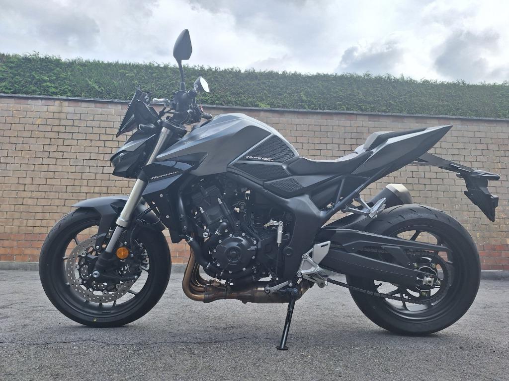 Honda CB 1000 Hornet nieuwstaat met fabrieksgarantie, LED Verlichting, 4 cilinders, Motorrijbewijs A, Bedrijf