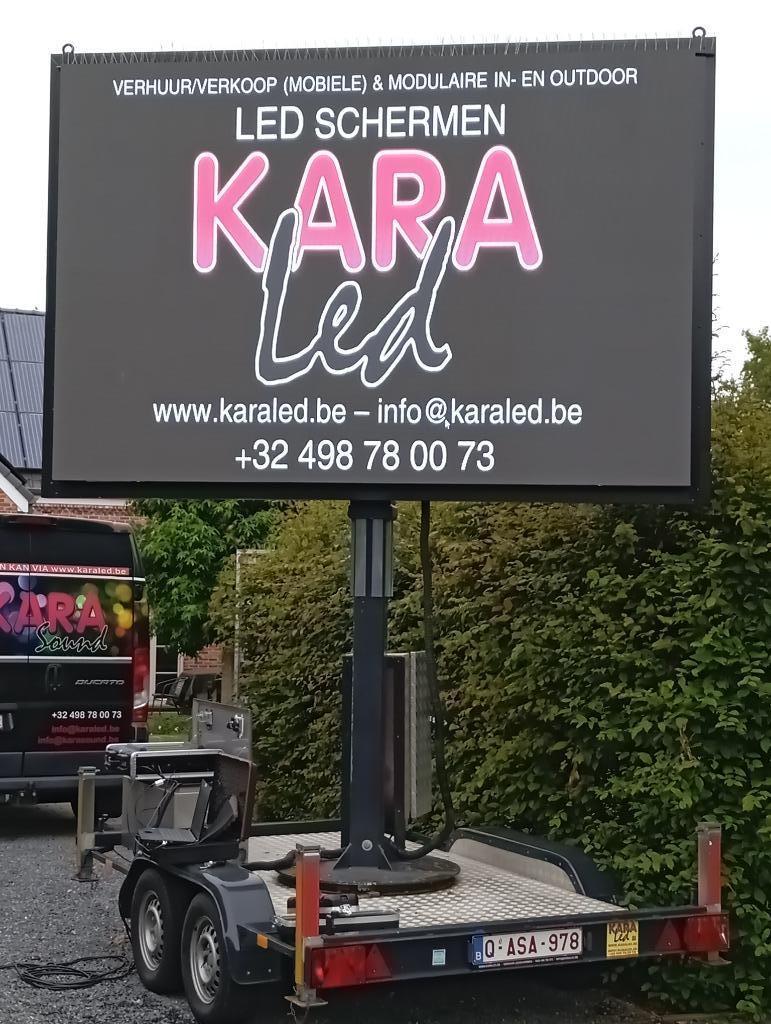 Huur led scherm out- en indoor op aanhanger of aan trussen, Audio, Tv en Foto, Televisies, Zo goed als nieuw, LED, 100 cm of meer