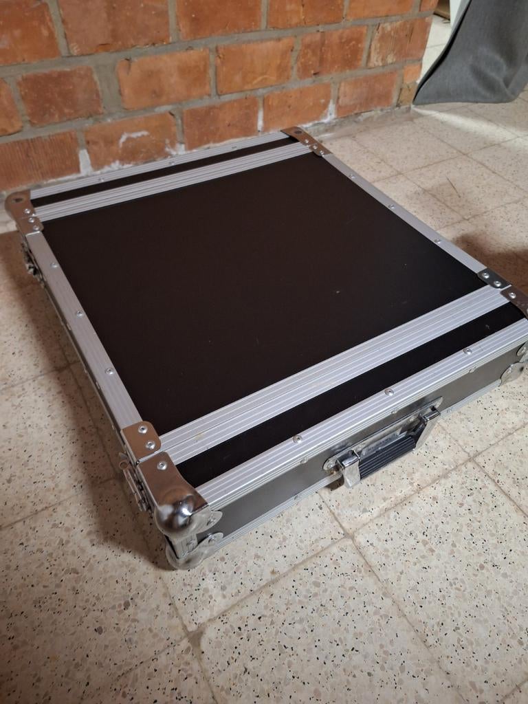 Professionele 2U (2 HE) Flightcase - 19 inch - Double Door, Enlèvement, Flight case