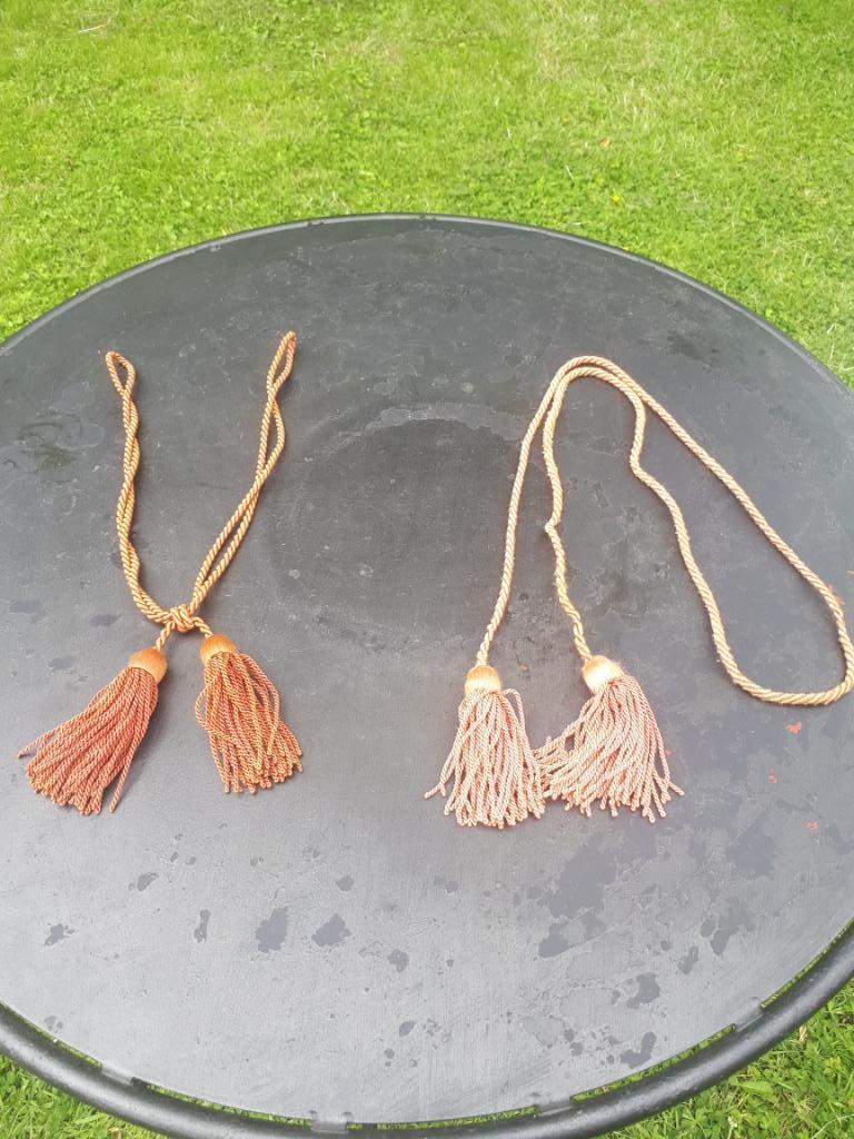 2 gordijnkoorden embrasse met flos, Huis en Inrichting, Stoffering | Gordijnen en Lamellen, Ophalen of Verzenden, Zo goed als nieuw