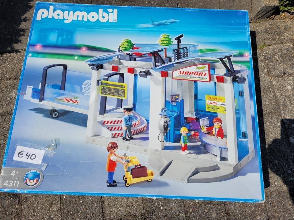 Playmobil incheckbalie. luchthaven 4311, Kinderen en Baby's, Speelgoed | Playmobil, Ophalen of Verzenden, Zo goed als nieuw