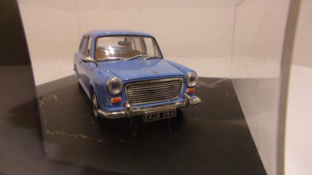 RARE !! MORRIS 1100 1962.1/43 VITESSE PORTUGAL,IMPEC,VITRINE, Ophalen of Verzenden, Zo goed als nieuw, Auto, Overige merken